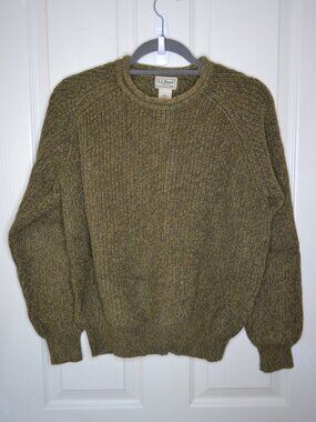 L.L. Bean Chunky Knit Sweater Mens M Cotton Crewneck Cozy Fisherman Style Oversi